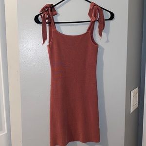 URBAN OUTFITTERS mini dress adjustable straps